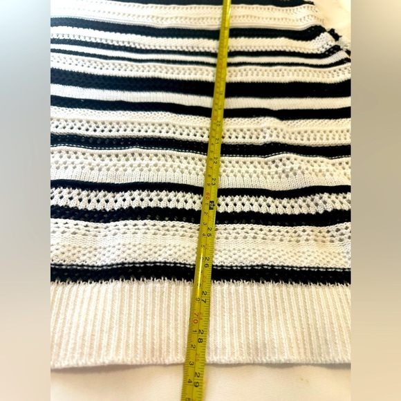 Brand: Lane Bryant, Striped Knit Blouse, Size 22/24 - Picture 8 of 13